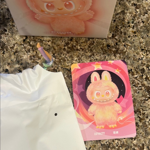 Loyalty Labubu - Picture 5 of 7